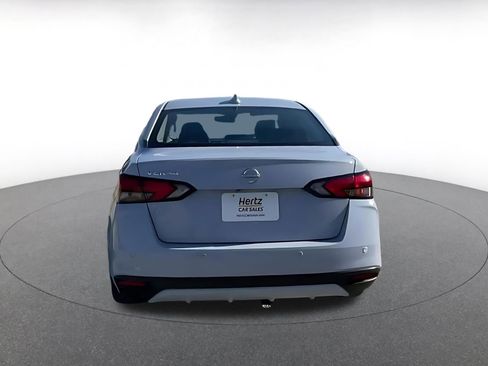 Used 2025 Nissan Versa SV image 12