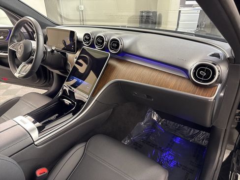 Certified 2025 Mercedes-Benz C 300 4MATIC Sedan image 20
