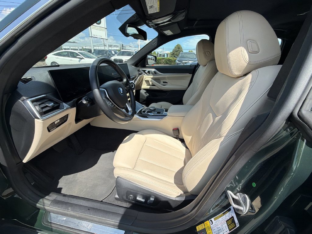 Used 2024 BMW i4 eDrive35 w/ Premium Package RWD image 10