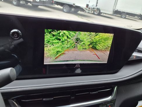 New 2026 Buick Envista Avenir FWD image 4