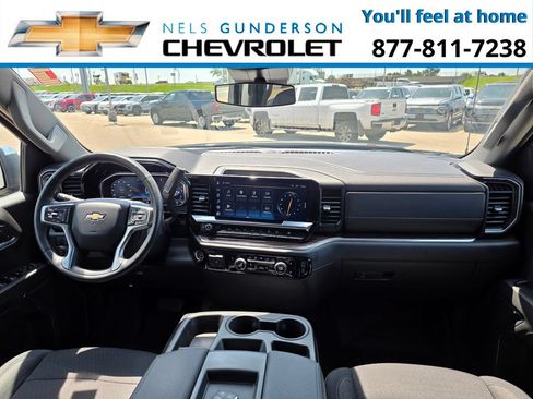 Certified 2024 Chevrolet Silverado 1500 LT AWD/4WD image 12