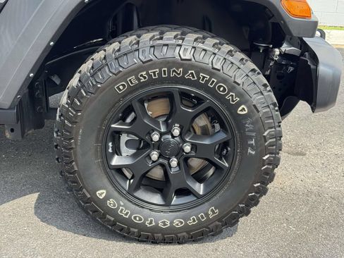 Used 2022 Jeep Wrangler Unlimited Sport AWD/4WD image 27