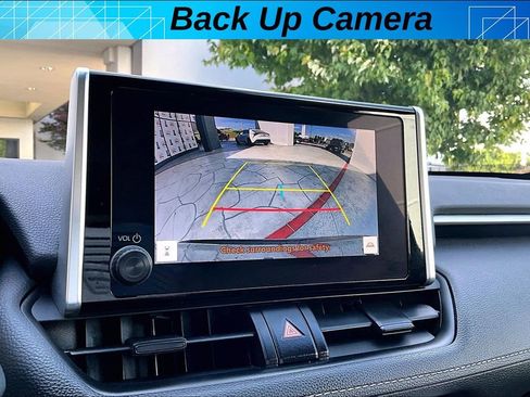 Certified 2024 Toyota RAV4 XLE w/ Convenience Package FWD image 16