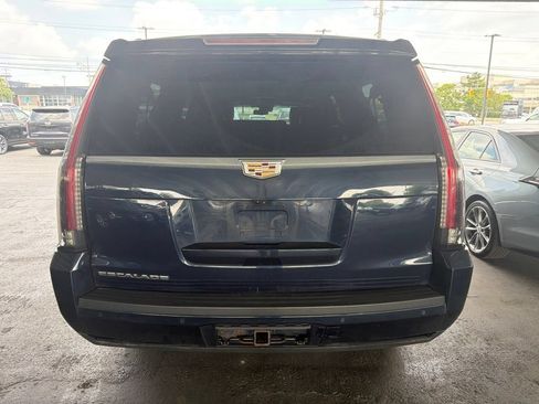 Used 2019 Cadillac Escalade ESV Platinum AWD/4WD image 6