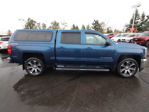 Used 2017 Chevrolet Silverado 1500 LT w/ All Star Edition AWD/4WD image 6