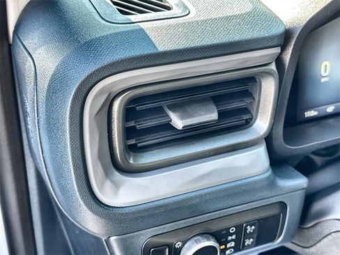 New 2026 Ford Maverick XL image 15