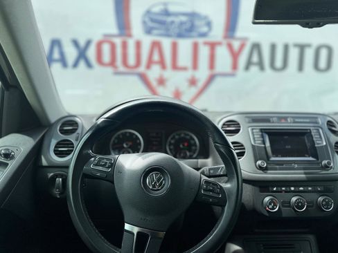 Used 2016 Volkswagen Tiguan S FWD image 36