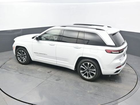 Used 2023 Jeep Grand Cherokee Overland image 46