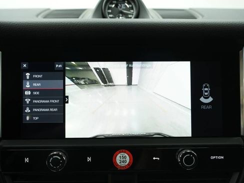 Certified 2026 Porsche Macan AWD/4WD image 19