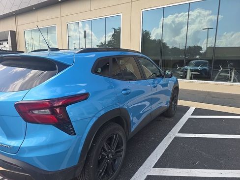 Used 2025 Chevrolet Trax ACTIV w/ Driver Confidence Package FWD image 6