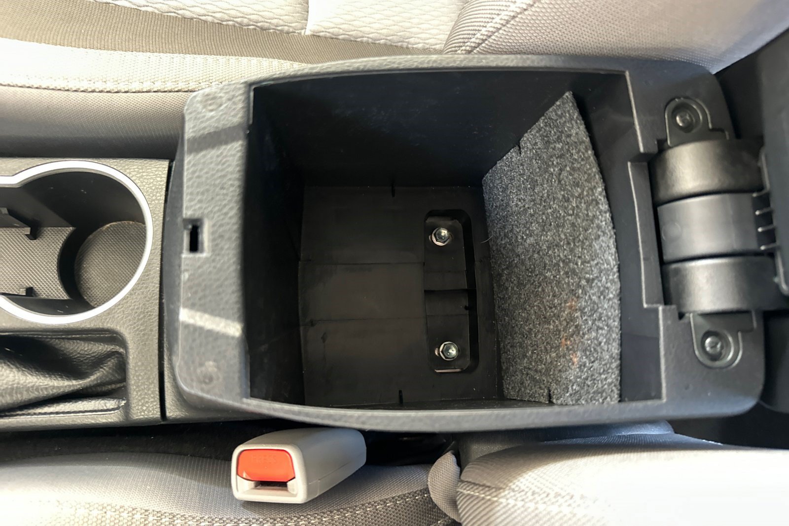 Used 2019 Toyota Corolla LE FWD image 39