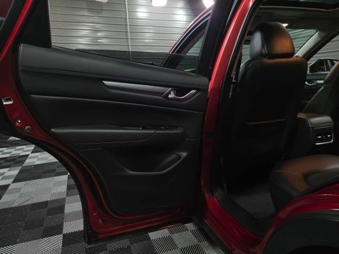 Used 2019 MAZDA CX-5 Touring image 35