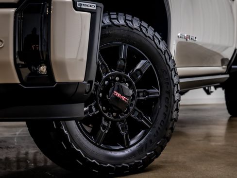 Used 2026 GMC Sierra 2500 AT4 w/ AT4 Premium Plus Package AWD/4WD image 27