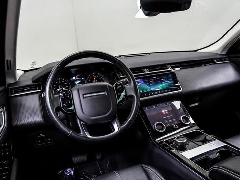 Used 2020 Land Rover Range Rover Velar S image 5