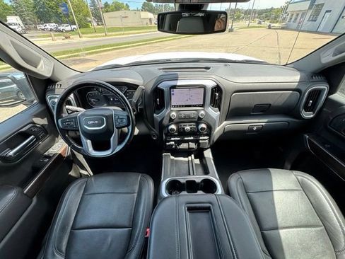 Used 2019 GMC Sierra 1500 SLT w/ SLT Premium Plus Package AWD/4WD image 17
