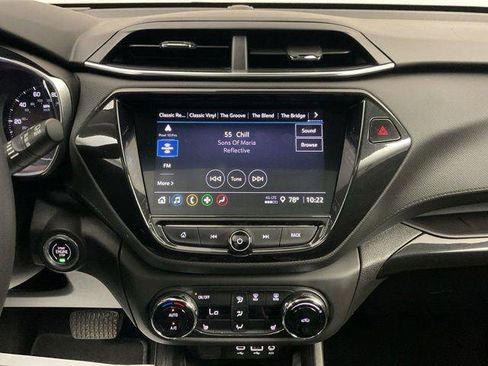 Certified 2022 Chevrolet TrailBlazer LT w/ Sun and Liftgate Package FWD image 17