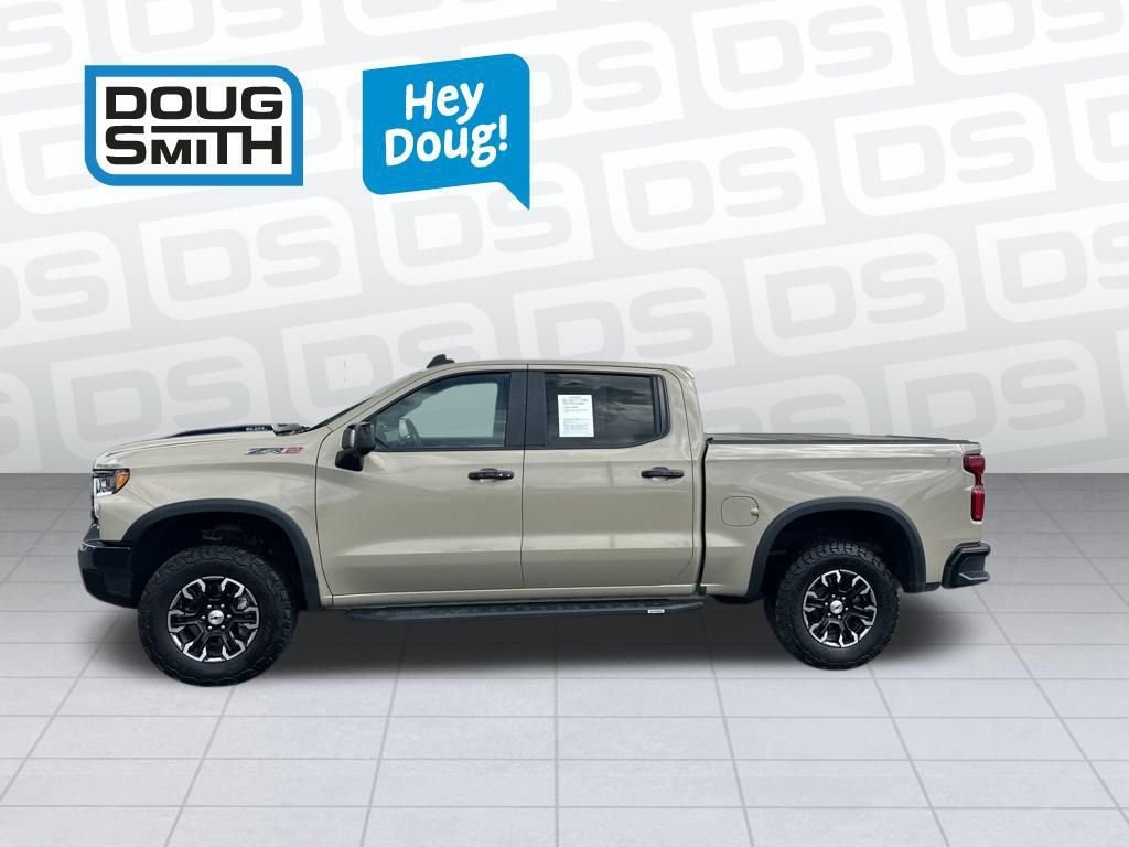 Used 2023 Chevrolet Silverado 1500 ZR2 w/ Technology Package AWD/4WD image 2