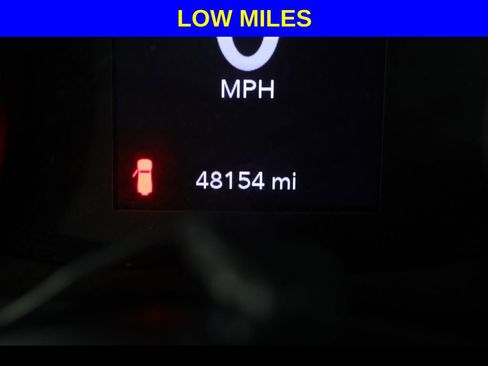 Used 2018 Jeep Wrangler Unlimited Sport AWD/4WD image 3