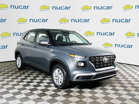 New 2026 Hyundai Venue SE image 1