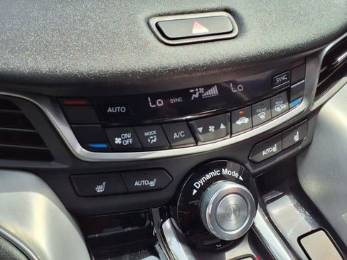 Certified 2025 Acura TLX w/ Technology Package image 17