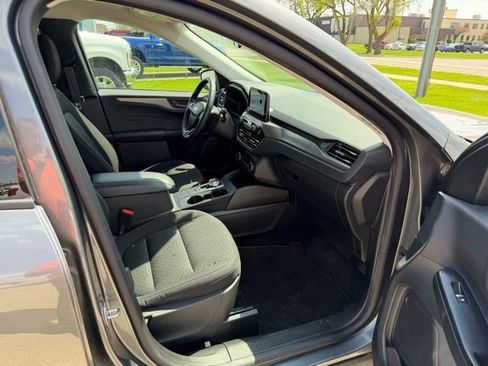 Used 2024 Ford Escape Active image 12