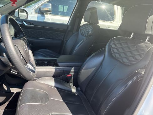 Used 2020 Hyundai Palisade Limited FWD image 3