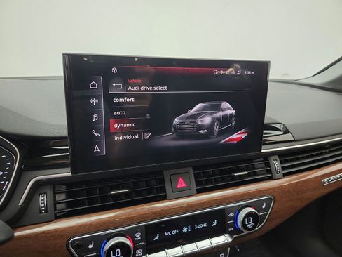 Used 2023 Audi A4 2.0T Premium w/ Convenience Package AWD/4WD image 12