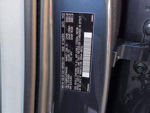 Certified 2023 Volvo XC90 T8 Ultimate w/ Protection Package image 26