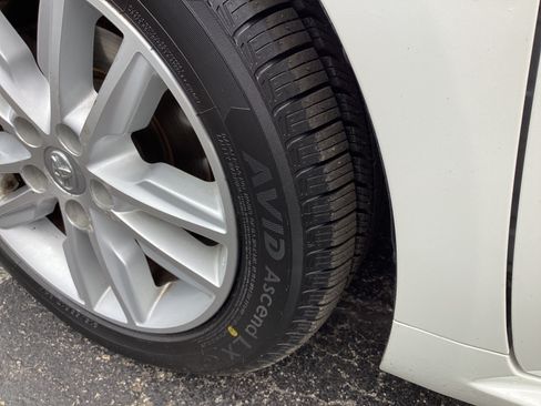Used 2015 Toyota Avalon XLE Premium FWD image 15