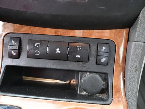 Used 2012 Buick Enclave Leather FWD image 31