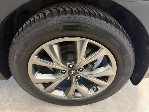 Used 2017 Hyundai Santa Fe Sport w/ 2.0T Ultimate Tech Package 05 AWD/4WD image 19
