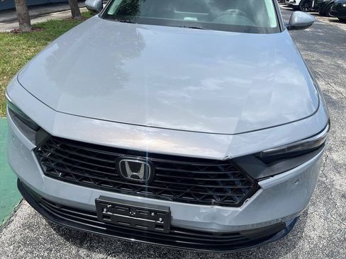 Used 2025 Honda Accord EX-L image 16