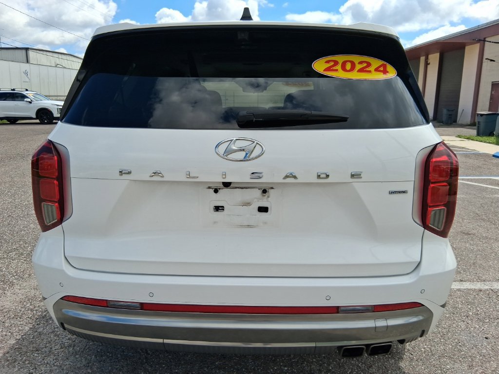 Used 2024 Hyundai Palisade Calligraphy AWD/4WD image 4