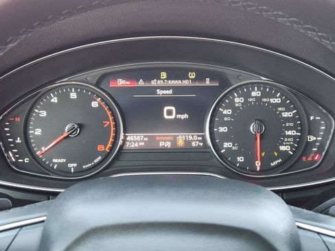 Used 2023 Audi Q5 2.0T Premium w/ Convenience Package image 11