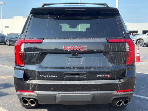Used 2025 GMC Yukon AT4 Ultimate w/ LPO, Floor Liner Package AWD/4WD image 3