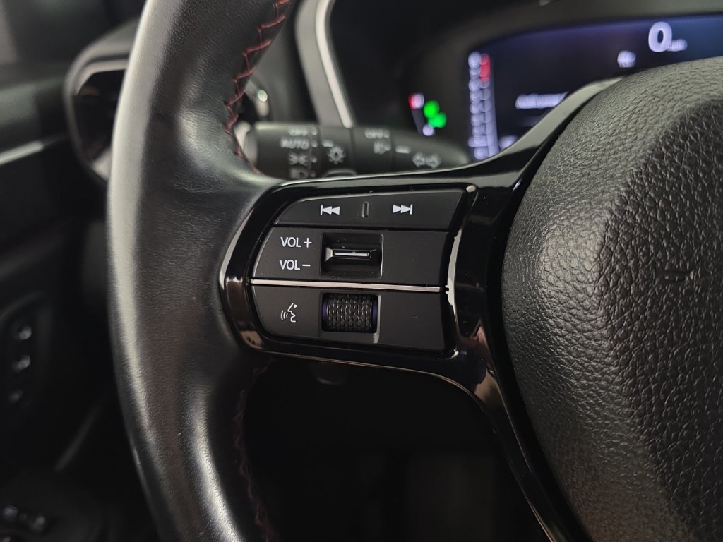 Used 2025 Honda Pilot Black Edition image 14