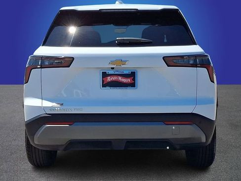 Used 2025 Chevrolet Equinox LT AWD/4WD image 5