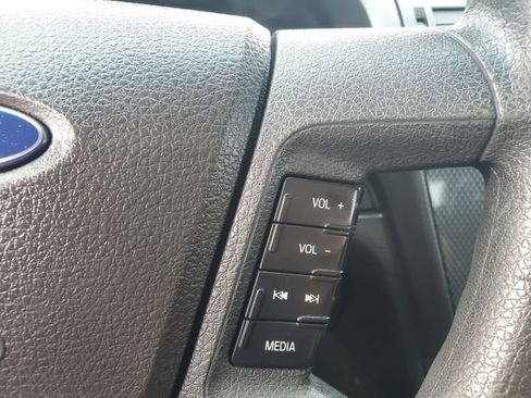 Used 2009 Ford Fusion SE image 12