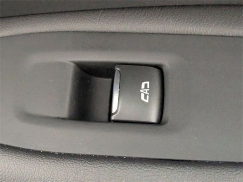 Used 2025 Cadillac XT5 Premium Luxury image 36