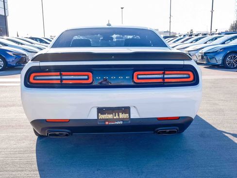 Used 2019 Dodge Challenger GT w/ Plus Package RWD image 5