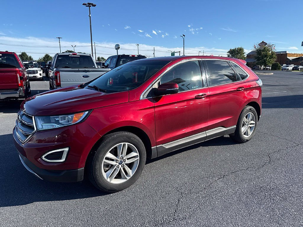 Used 2017 Ford Edge SEL w/ Equipment Group 201A AWD/4WD image 2