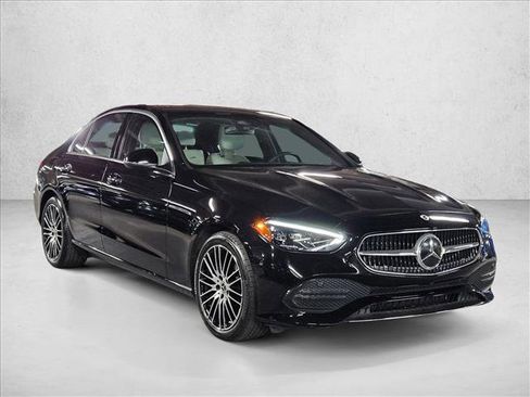 Used 2023 Mercedes-Benz C 300 Sedan image 3