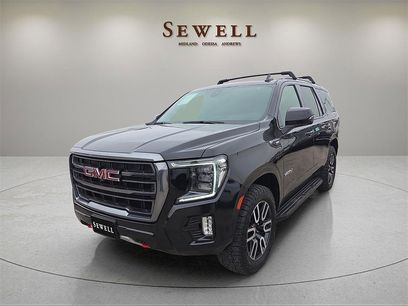 Used 2021 GMC Yukon AT4 w/ Rear Media and Nav Package