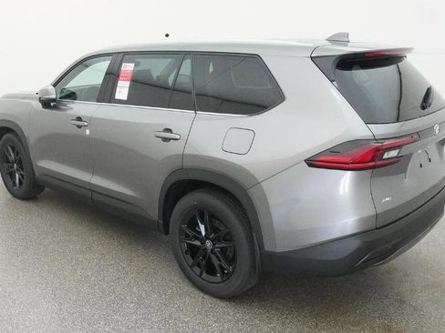 New 2026 Toyota Grand Highlander Limited image 22