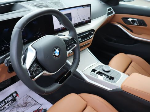 Used 2025 BMW 330i xDrive Sedan image 9
