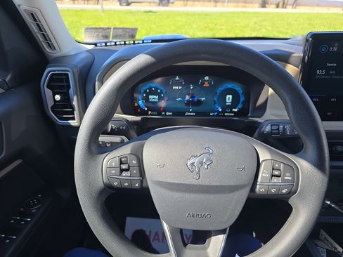 Used 2025 Ford Bronco Sport Big Bend image 14