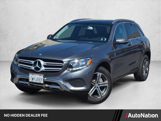 Used 2017 Mercedes-Benz GLC 300 image 1
