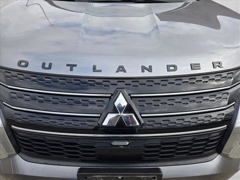 Used 2022 Mitsubishi Outlander SEL image 19