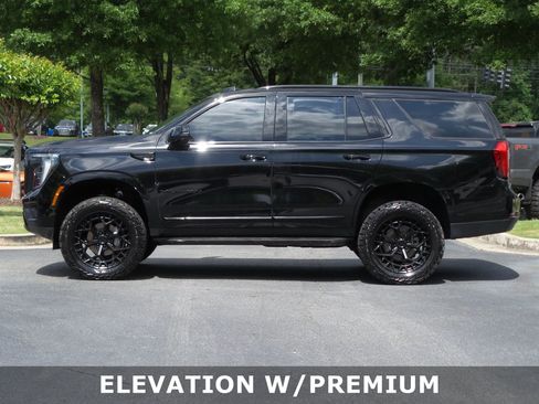 Used 2025 GMC Yukon Elevation w/ Elevation Premium Package AWD/4WD image 5