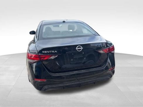 Used 2025 Nissan Sentra SV w/ All-Weather Package image 16